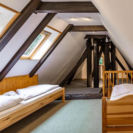Chata Zvonecek Jiřetín pod Jedlovou Esterno foto