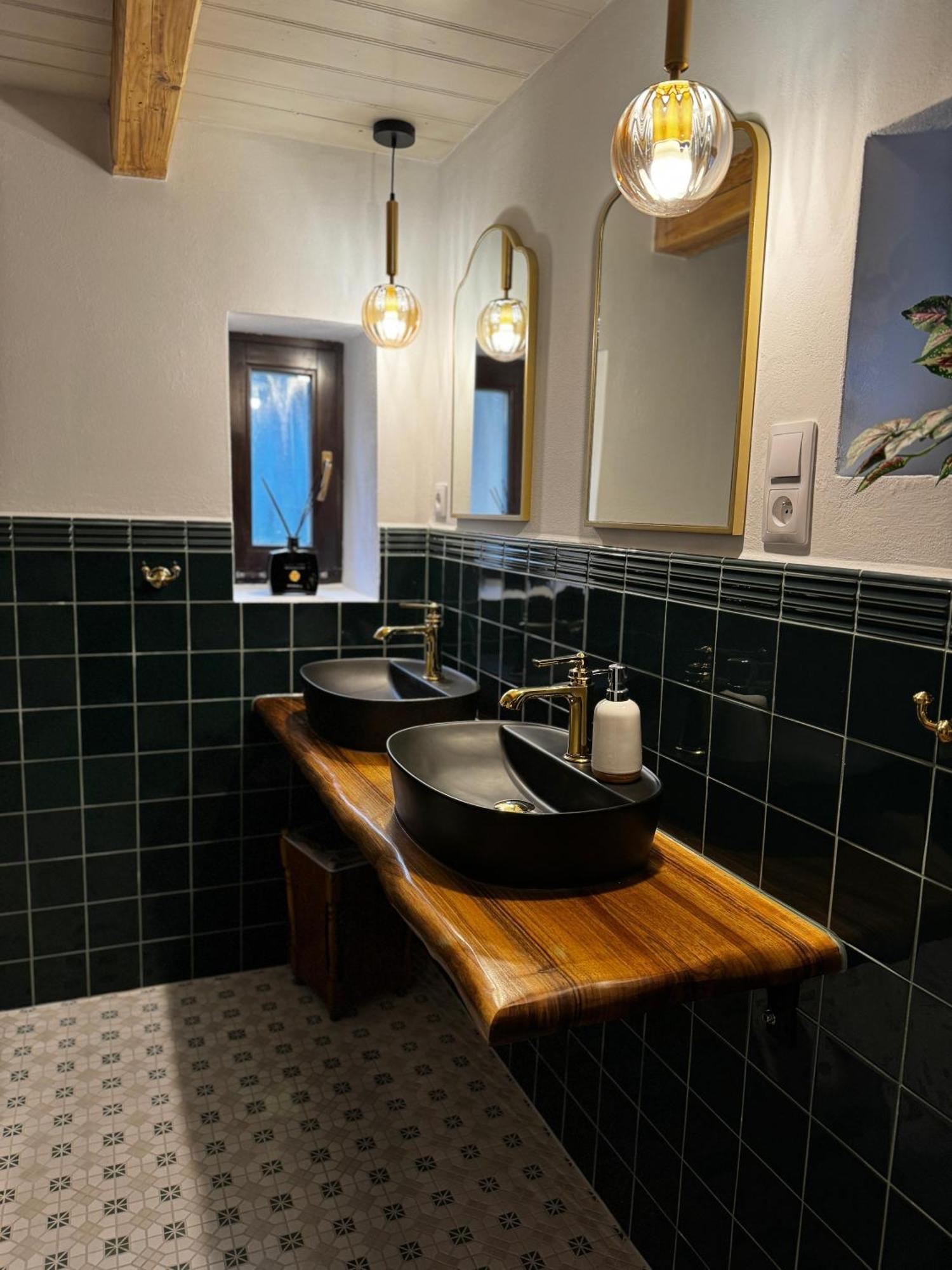 Chata Zvonecek Jiřetín pod Jedlovou Esterno foto